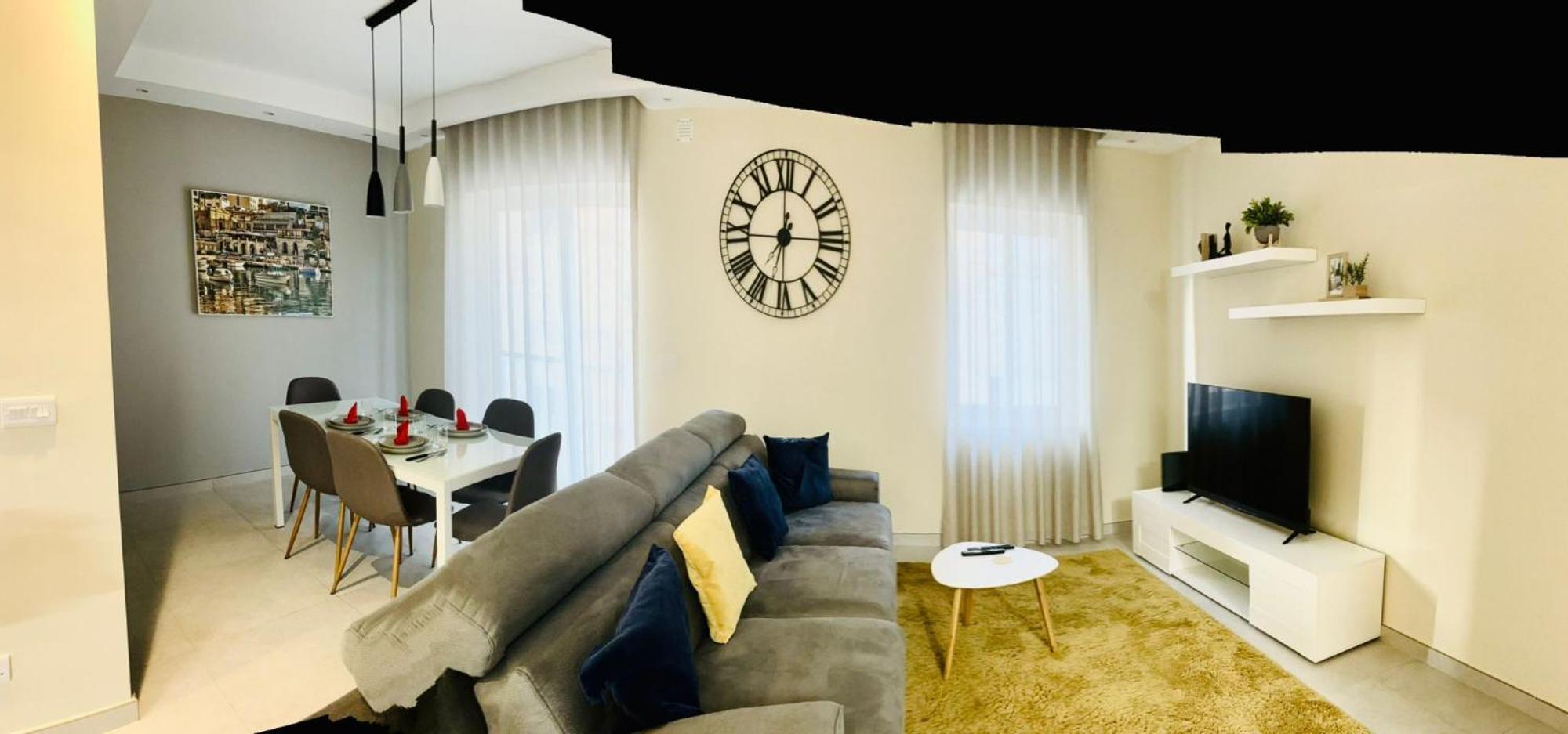 Stylish 2 Bedrooms In